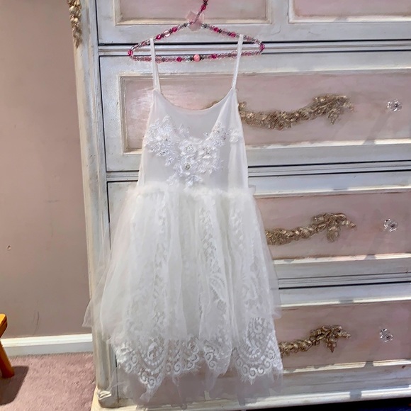 Gorgeous 💎 Ivory lace and tulle dress✨sz 130 - Picture 1 of 8